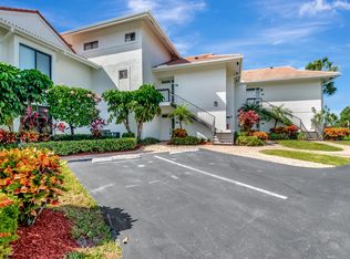 19313 Sabal Lake Dr, Boca Raton, FL 33434