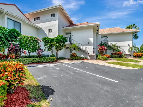 19313 Sabal Lake Drive, Boca Raton, FL 33434