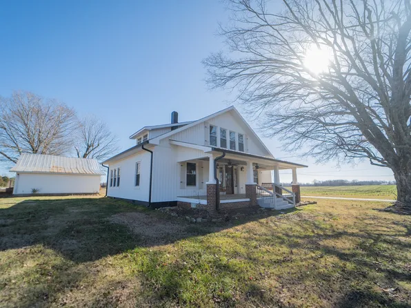 124 Beartown Rd, Loretto, TN 38469