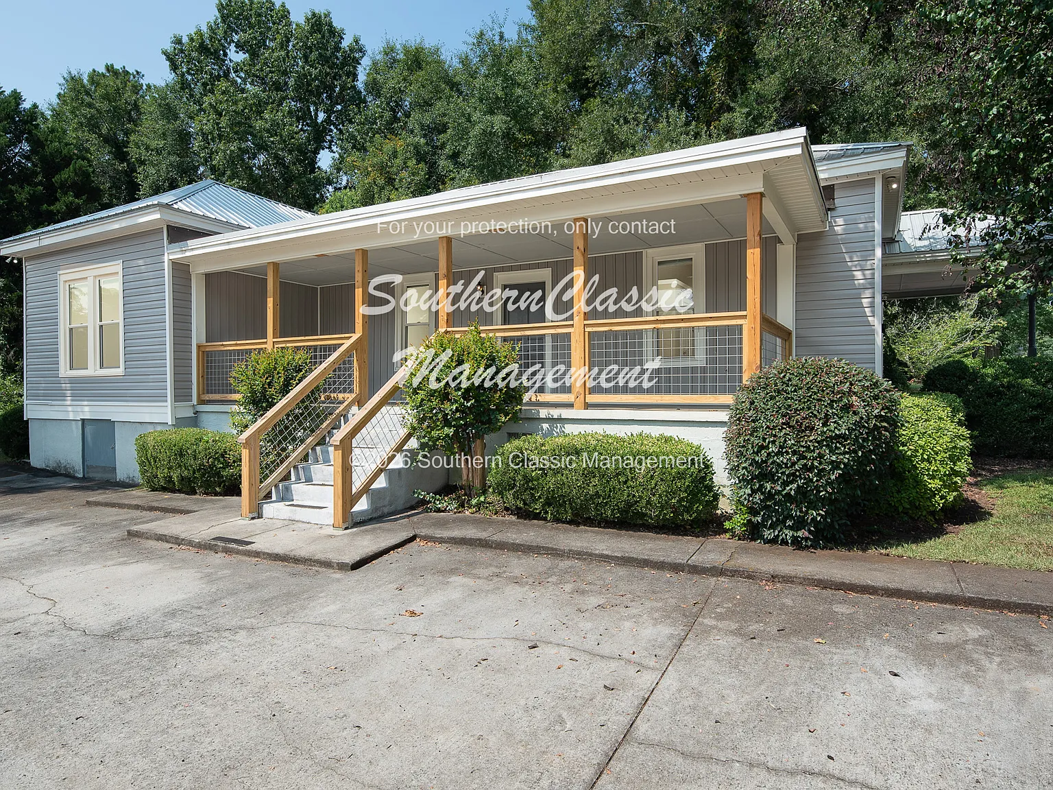 4 bed, 2.0 bath, 1652 sqft, $3,200 — Photo 2