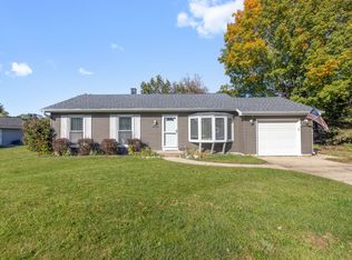2412 W Fairview Ln, McHenry, IL 60051