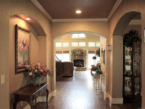 5th image of 11836 S Quebec Ave
