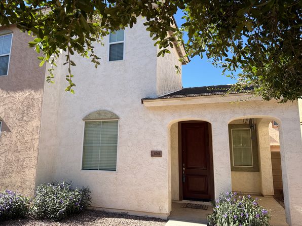 4264 E Carla Vista Dr