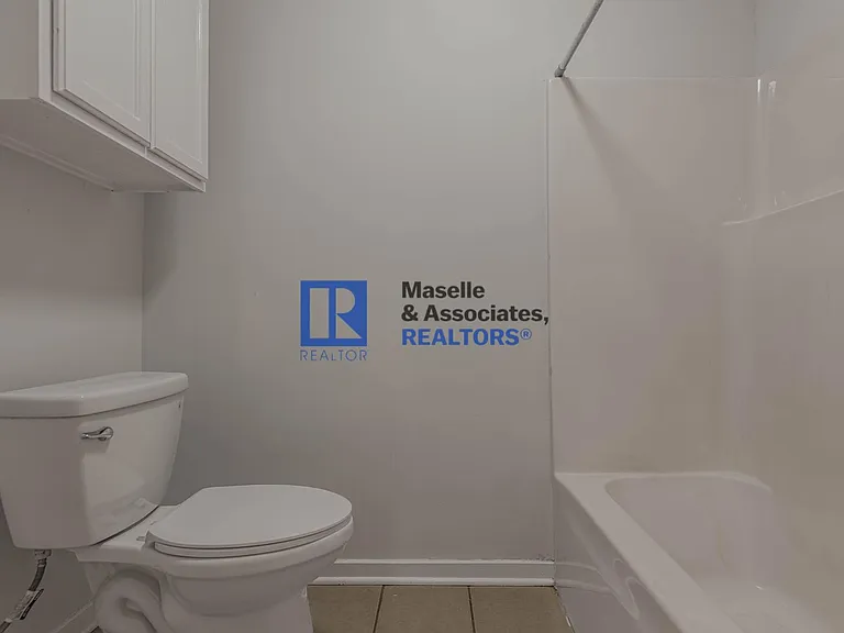 1212 Barnett Bend Cir — Photo 26