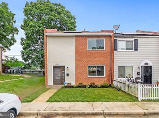 1214 Barnaby Ter SE, Washington, DC 20032