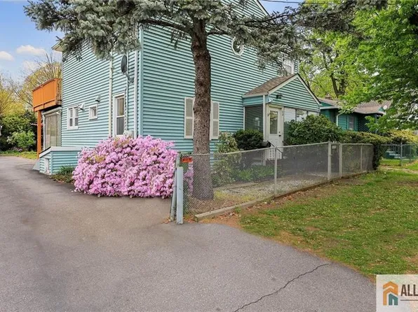 20 Crosby Ave, Edison, NJ 08817