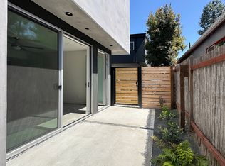 2512 Silver Lake Blvd #1/4, Los Angeles, CA 90039