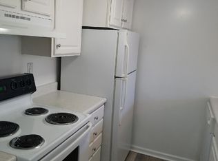 5701 Pinecrest Dr APT 21, Huntington, WV 25705