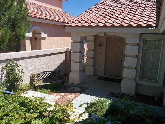 5th image of 7448 Mission Palm St