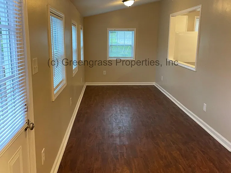 Enclosed porch area