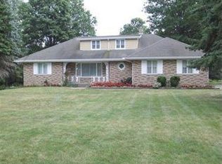 27400 N Woodland Rd, Pepper Pike, OH 44124