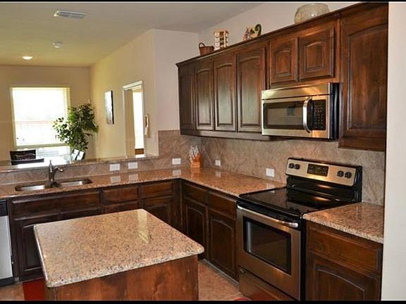 4th image of 4712 Shagbark Dr