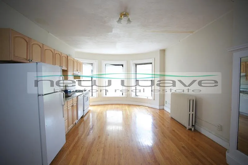 43 Bay State Rd #3E