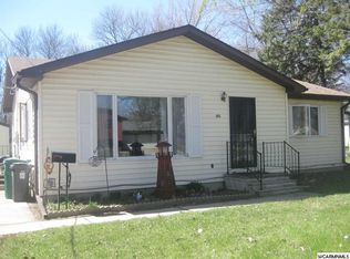 803 N 3rd St, Tracy, MN 56175