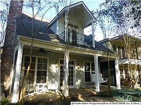 3rd image of 5785 Laurel Hill Ln