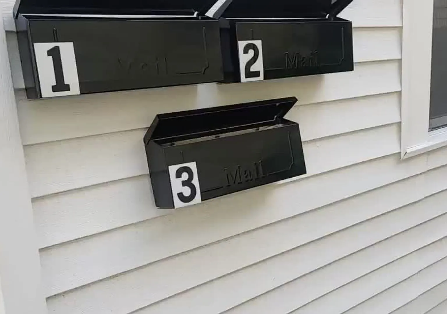 6701 Gertrude Ave Cleveland, OH 44105 — Photo 2