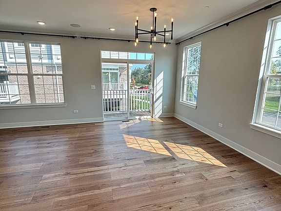 3rd image of 9240 143rd St