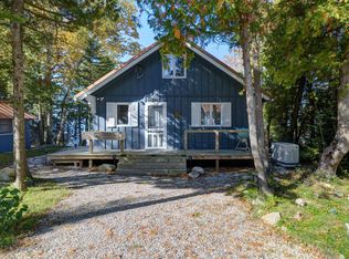 14827 N Cathead Bay Dr, Northport, MI 49670