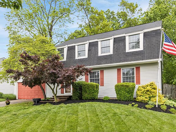 2nd image of 68 Whipple Pl