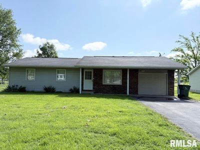 205 N Pecan St, De Soto, IL, 62924