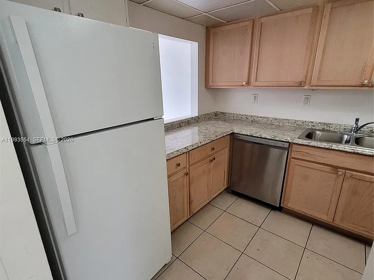 10090 NW 80th Ct #1202 — Photo 5