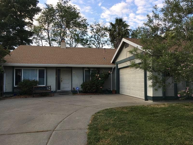 1st image of 4115 Vista Way