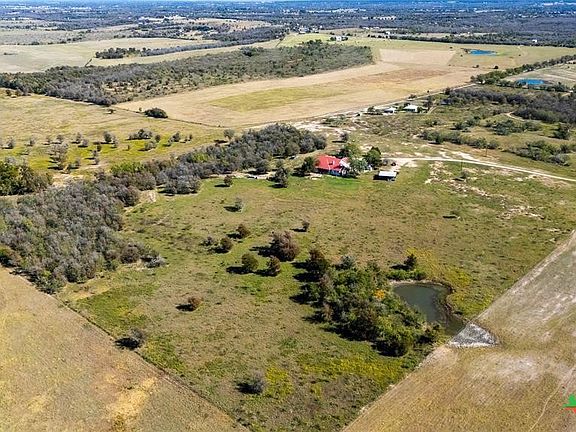 3rd image of 948 Upper Elgin River Rd