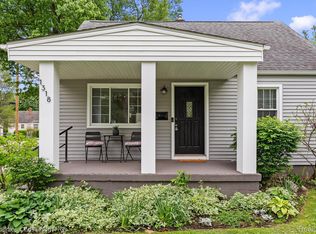 1318 Bauman Ave, Royal Oak, MI 48073
