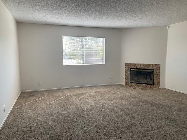 2nd image of 252 Date Ave