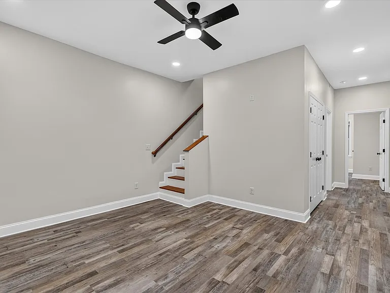 1713 S Orchard Knob Ave — Photo 10