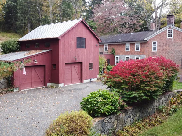 194 Washington Road, Woodbury, CT 06798