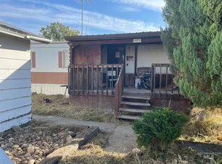 1271 S 11th St, Payette, ID 83661