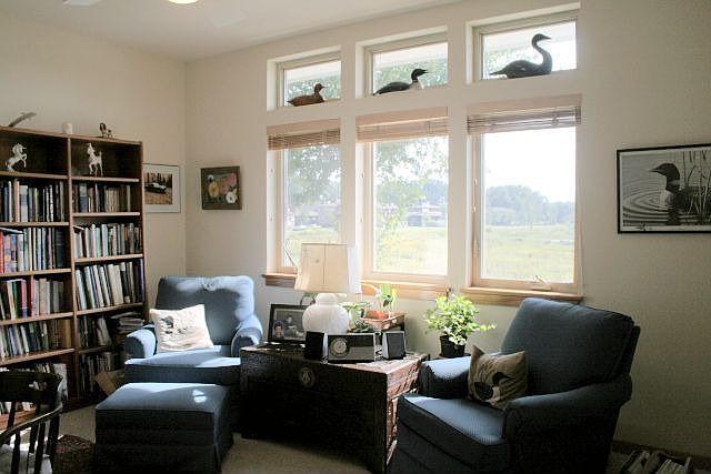 Den/Sitting Room