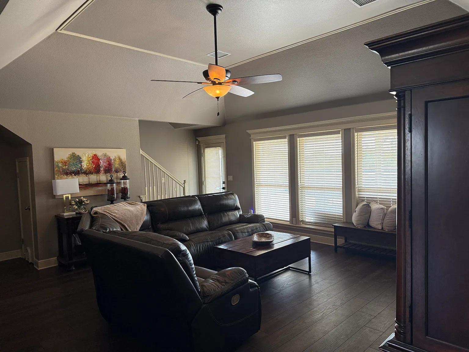 4 bed, 2229 sqft, $2,850 — Photo 4