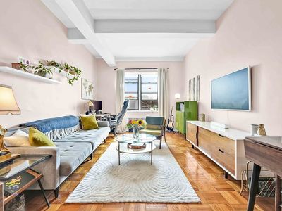 6730 Dartmouth St APT 1D, Flushing, NY, 11375