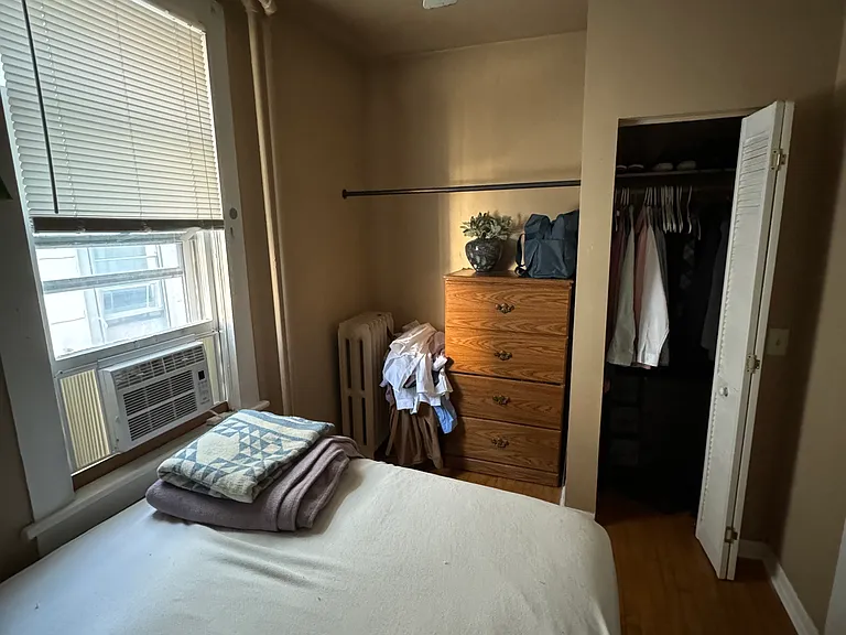 1660 N Warren Ave #1 — Photo 9