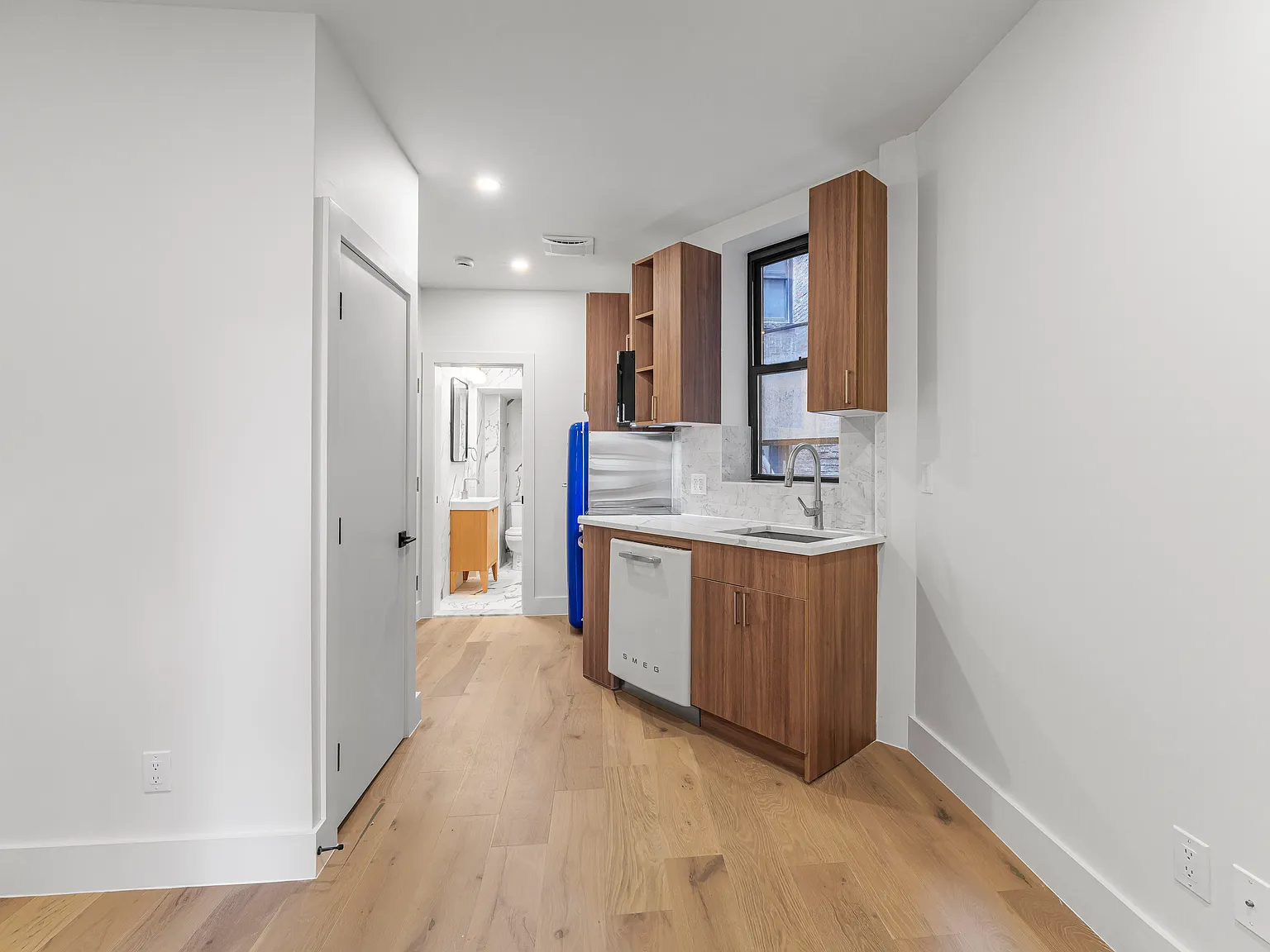188 Sixth Avenue — Photo 2