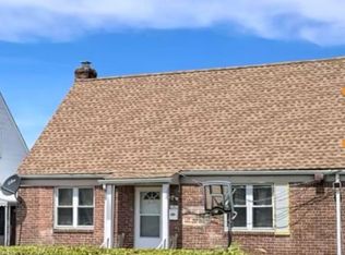 76-25 271st St Floor 2, New Hyde Park, NY 11040