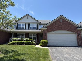 6418 Club Ct W, Grand Blanc, MI 48439