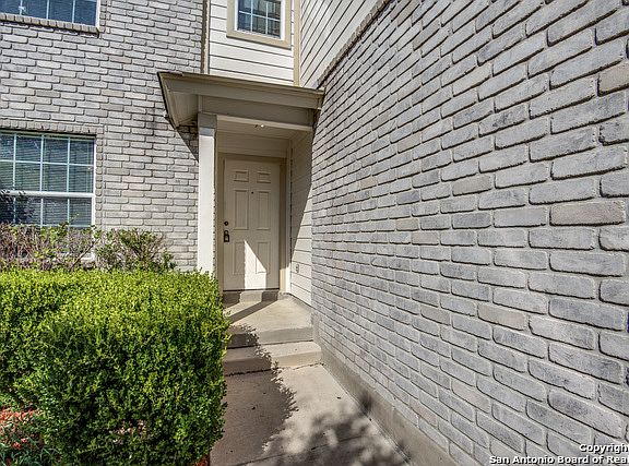 3rd image of 13222 Fairacres Way