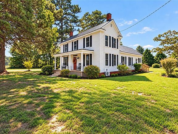 3rd image of 509 Greenway Rd