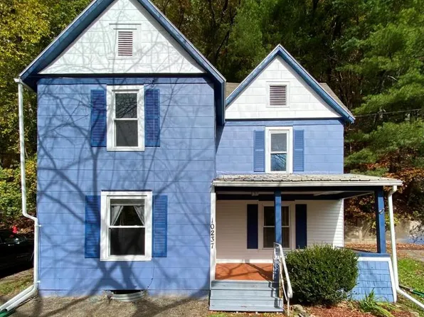 10237 Oakwood Dr, Painted Post, NY 14870