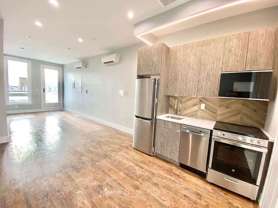 1st image of 104 Linden Blvd #5B