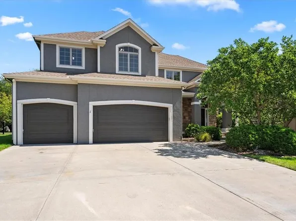 16001 Ballentine St, Overland Park, KS 66221