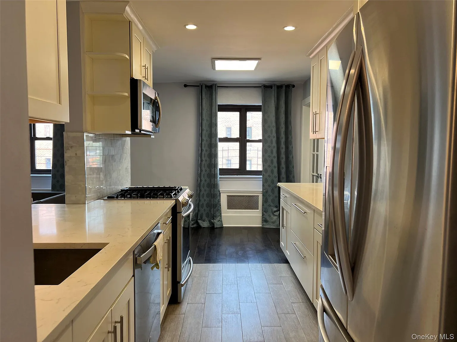 57-10 Junction Boulevard #5C photo 1