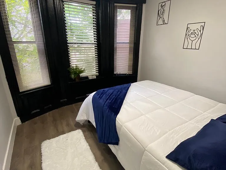 26 Elizabeth Ave #2C — Photo 10