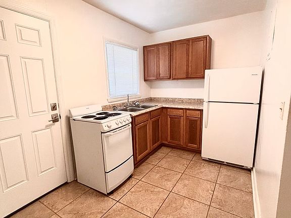 3rd image of 3146 Post St #13
