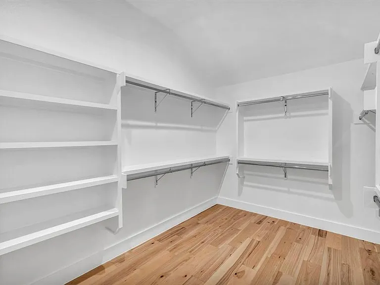 8209 Polar Dr — Photo 29