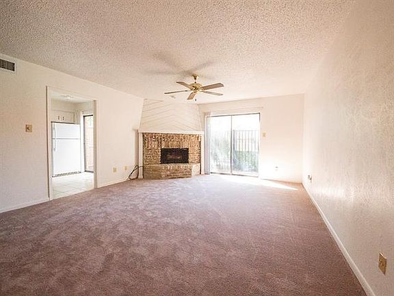 3rd image of 333 Melrose Dr APT 3A
