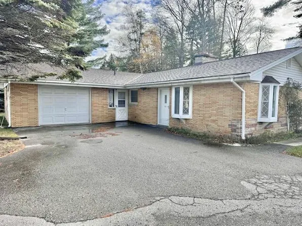 701 S Brooke St, Alpena, MI 49707